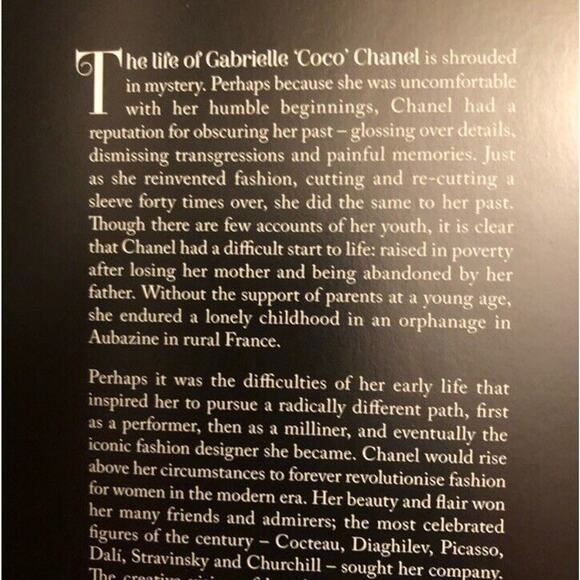 Coco Chanel The Illustrated World of a Fashion Icon Hardcover by Megan Hess NEW - Picture 5 of 5